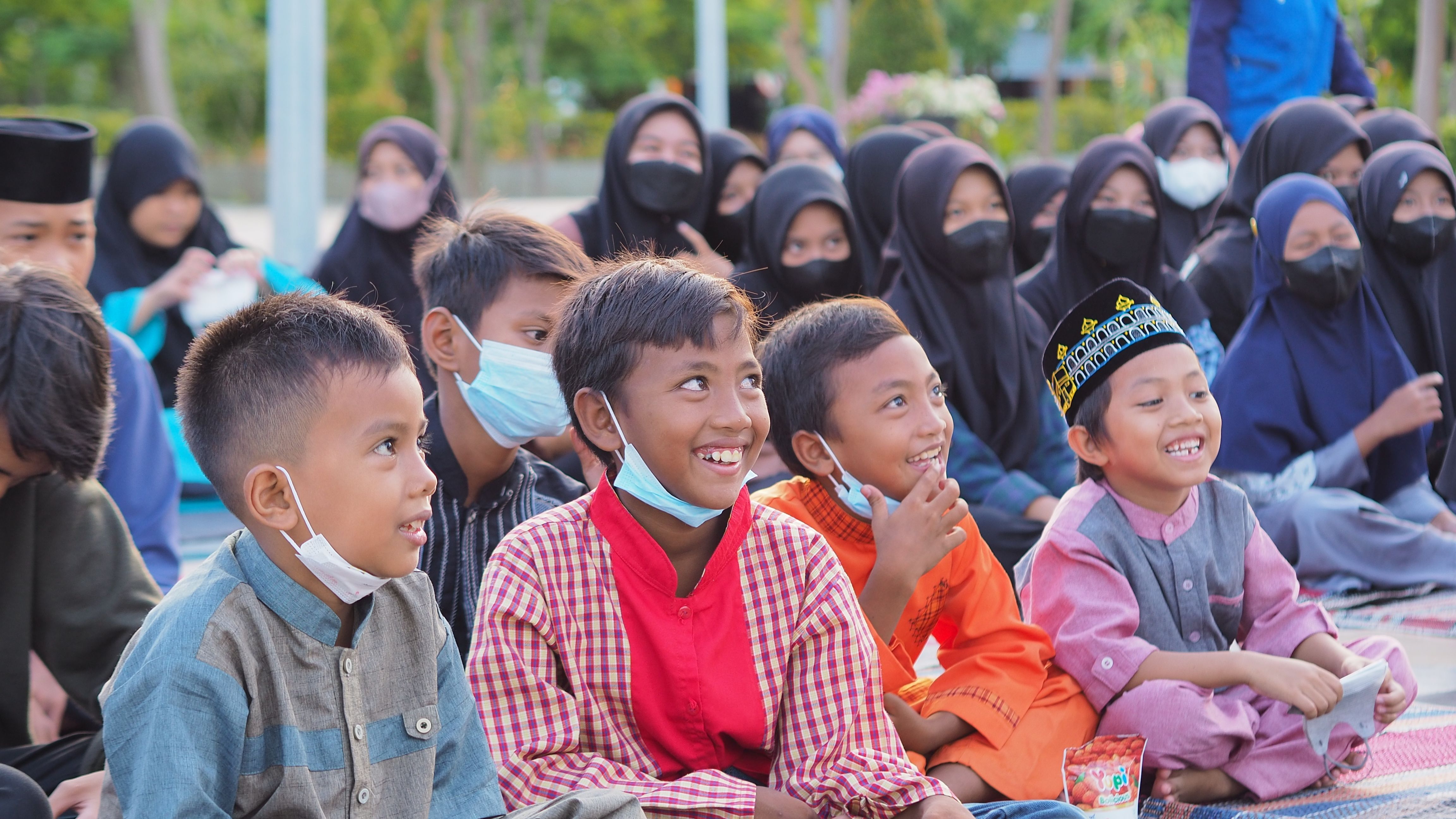 Santunan Anak Yatim, LKSA Al Mubarak Hadirkan Senyum di Wajah Mereka